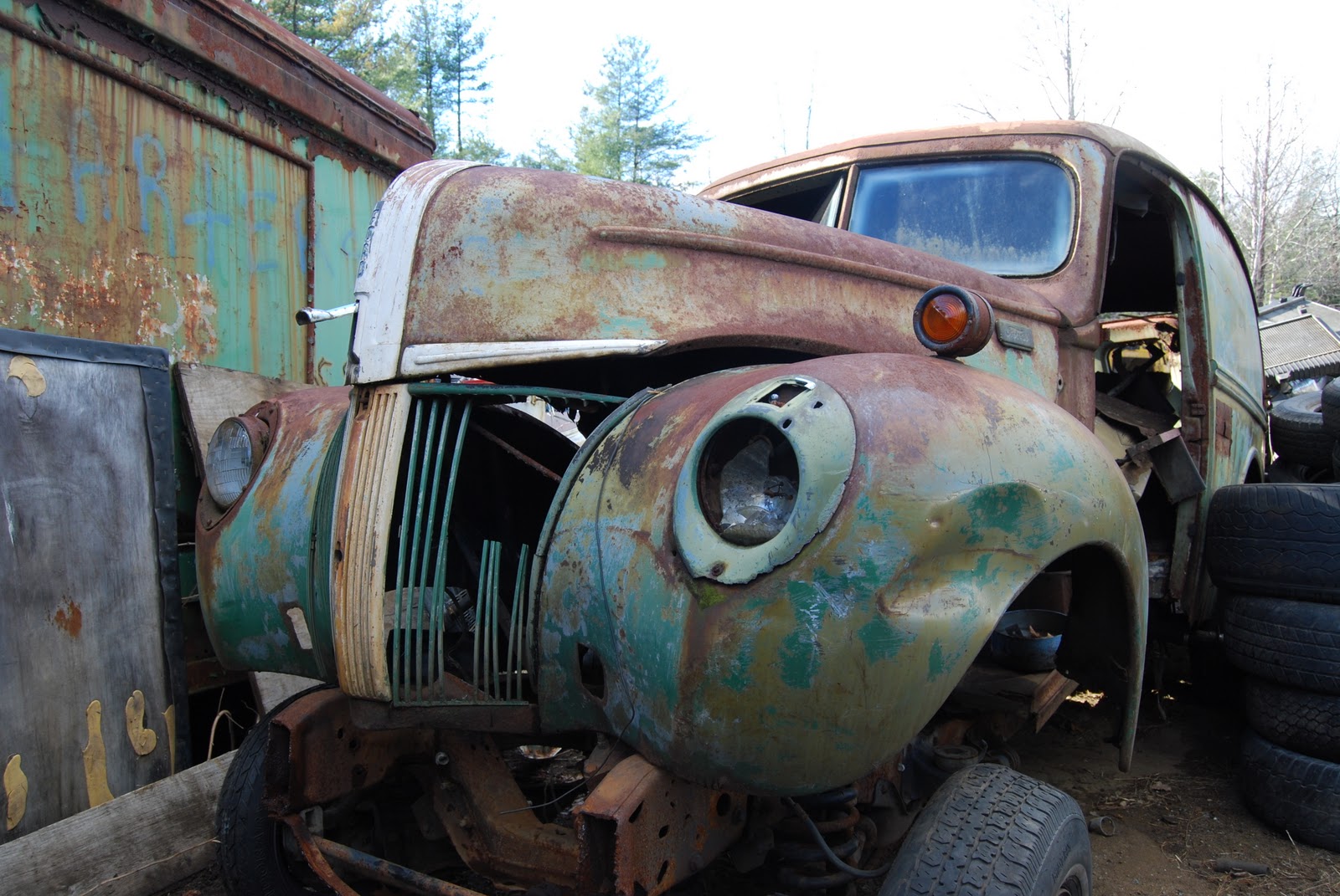 Throttle Gals Magazine JunkYard Art