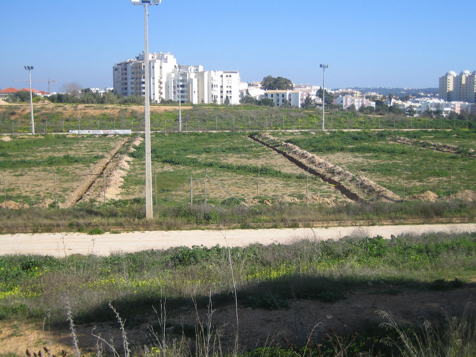[IMG_0040.JPG]