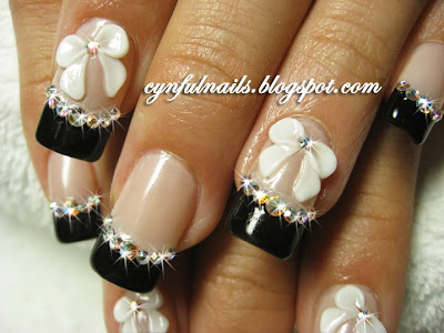 This set is also inspired by Nail Venus. The ribbons may look huge here,