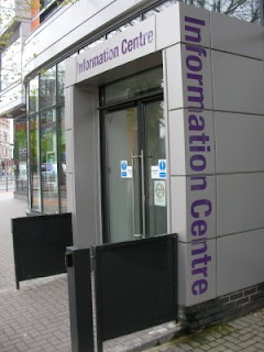 Portmouth's Purple Door
