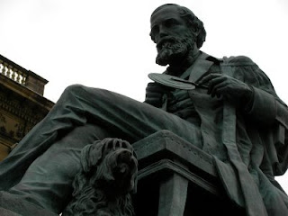James Clerk Maxwell statue 3