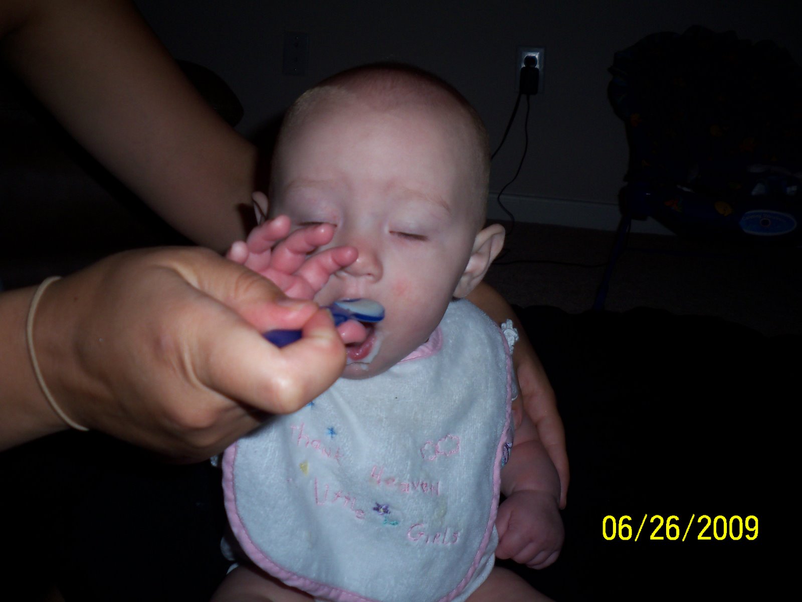 [Ava+Five+Months+old+138.JPG]