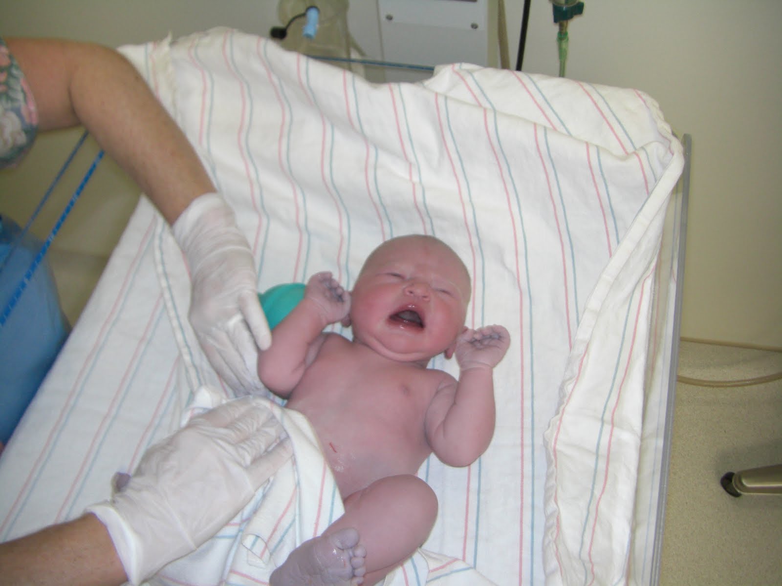 [ava's+birth+009.JPG]