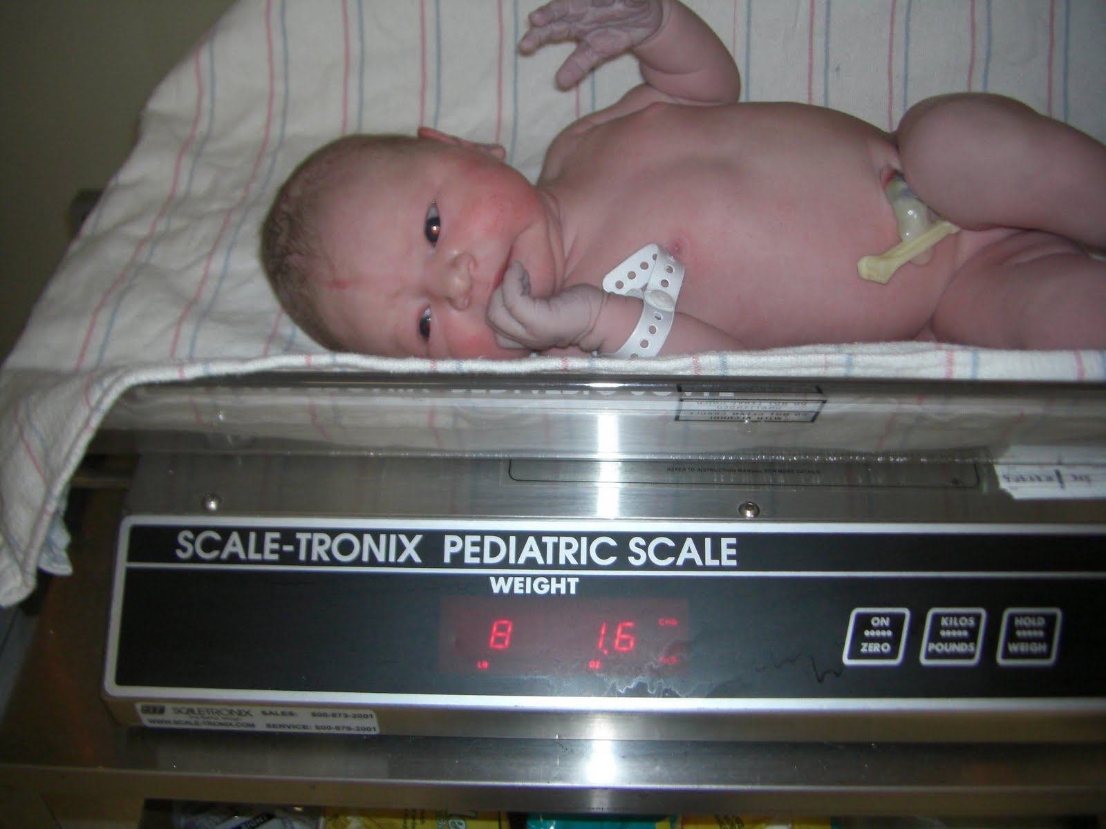 [ava's+birth+020.JPG]