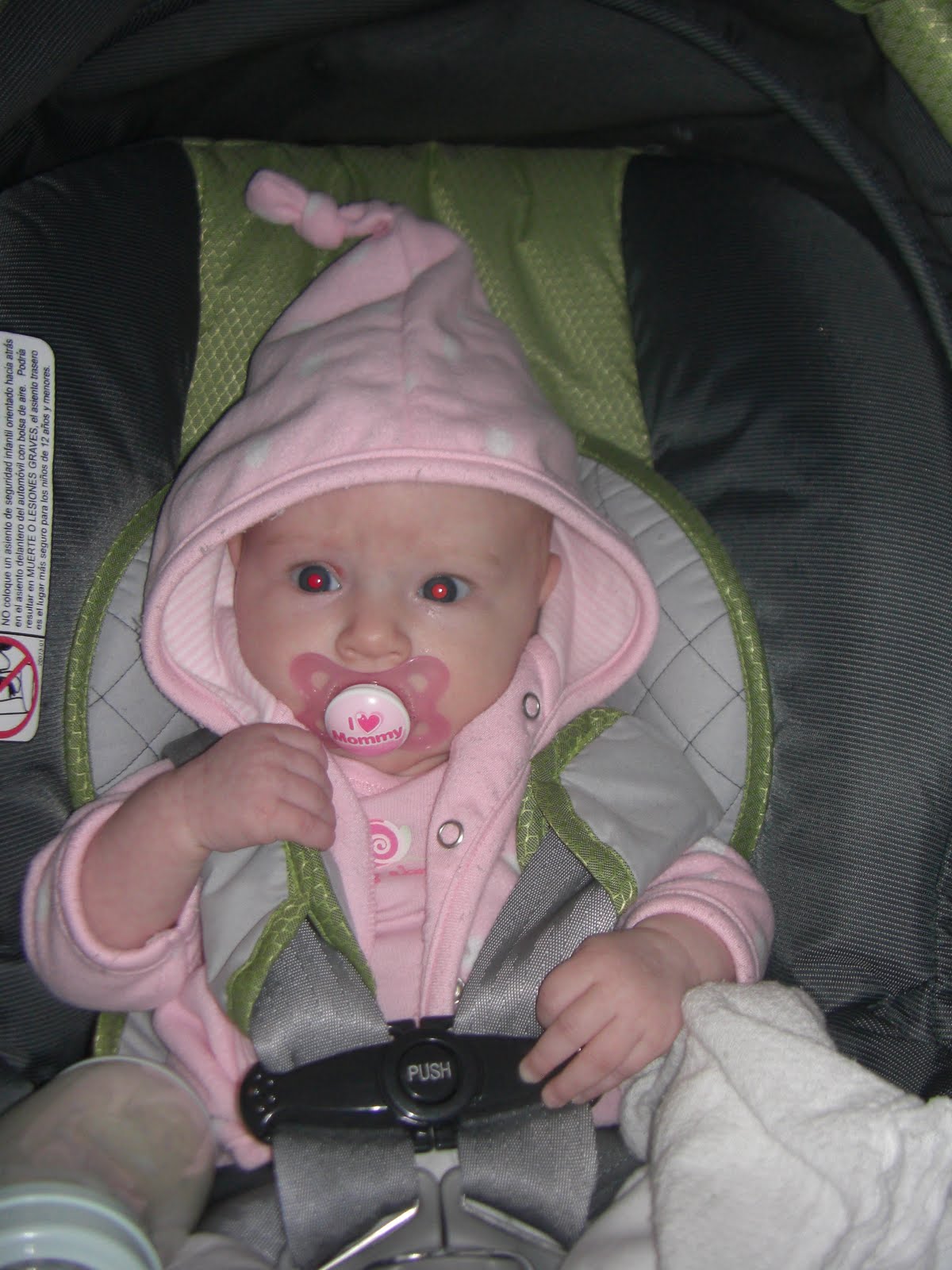 [ava's+two+months+003.JPG]