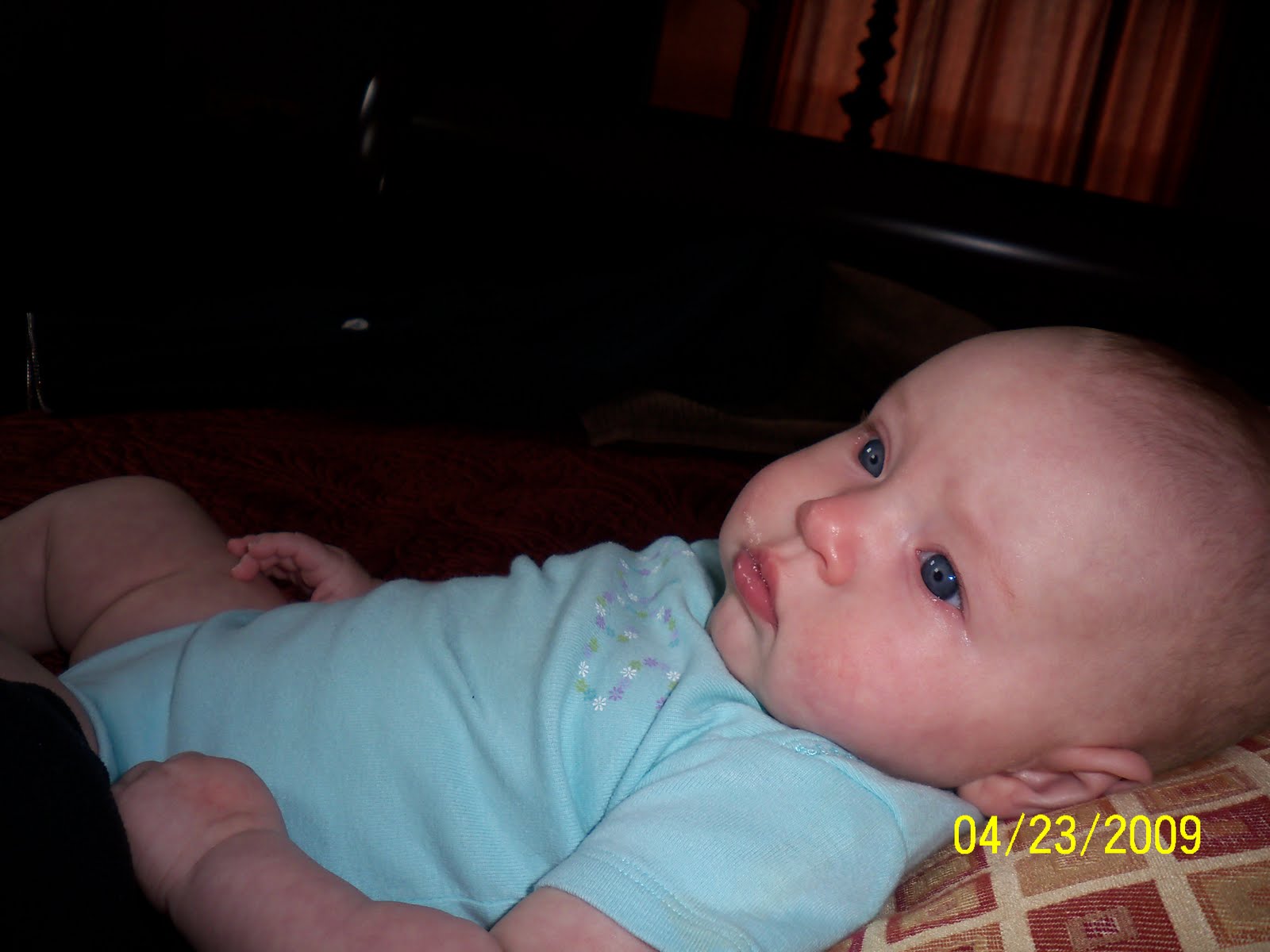 [Ava+Three+months+old+014.JPG]