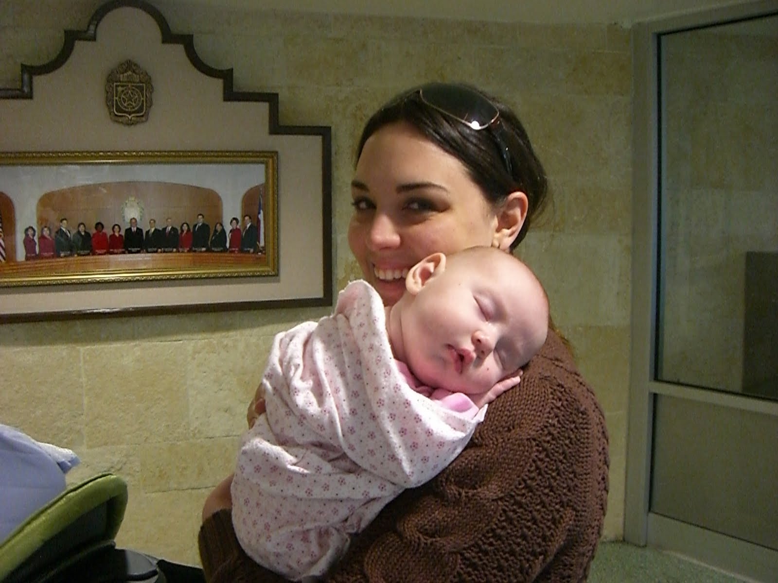 [Ava+easter+005.JPG]