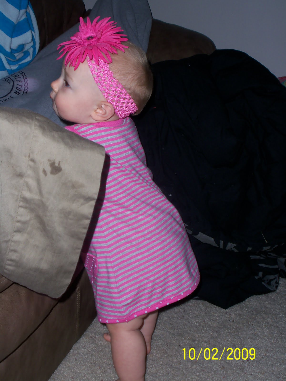 [eight+months+old+031.JPG]