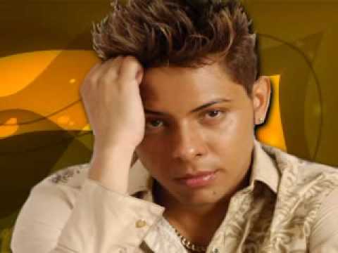 LETRA DE LA CANCION LLORO PORQUE letra de la cancion lloro porque: