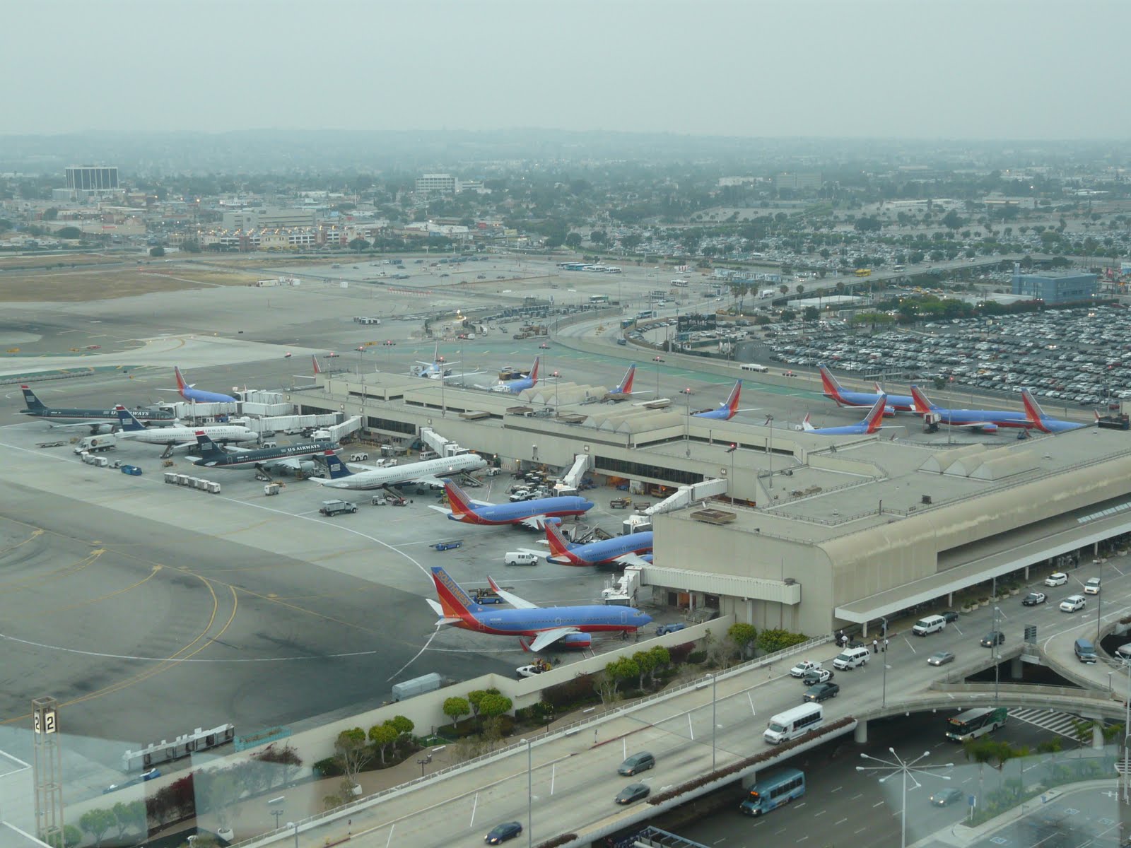 Terminal 1 Lax