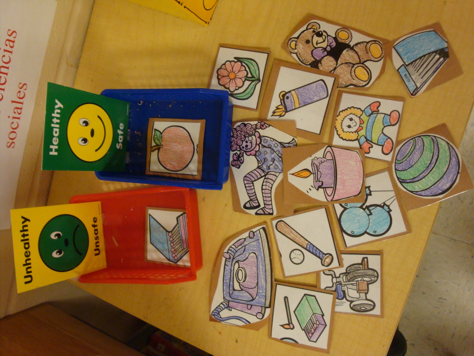 PreKPreschool Ideas from Noey Fire safety game