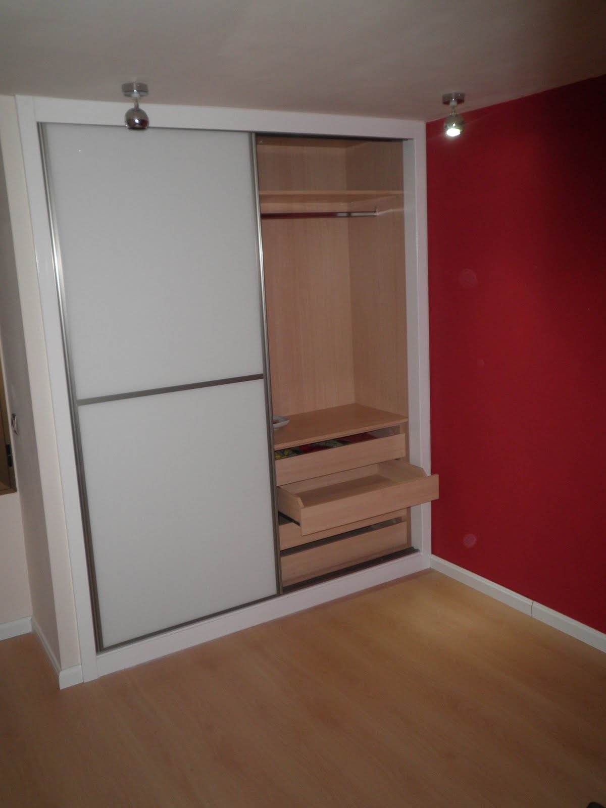 Decoraciones Sahuquillo: armario puertas correderas cristal