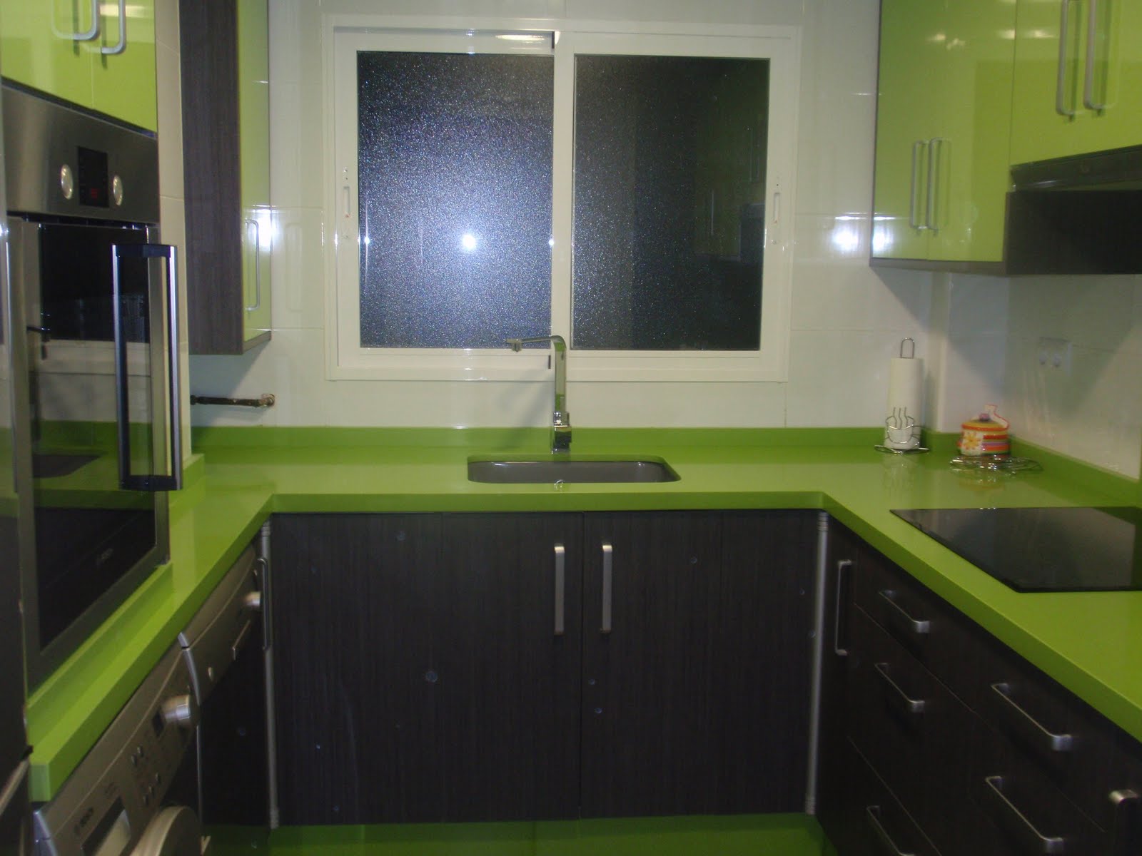 Decoraciones Sahuquillo: Cocina ceniza y verde