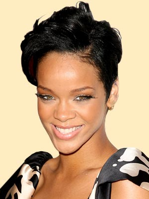 pictures of rihanna hairstyles 2010. rihanna hairstyles 2010 red