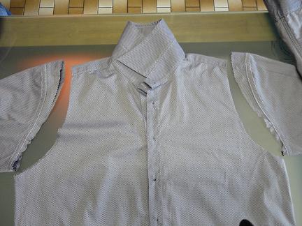 JLTFK: How to tailor a shirt (Refashion a men's shirt to fit a woman)