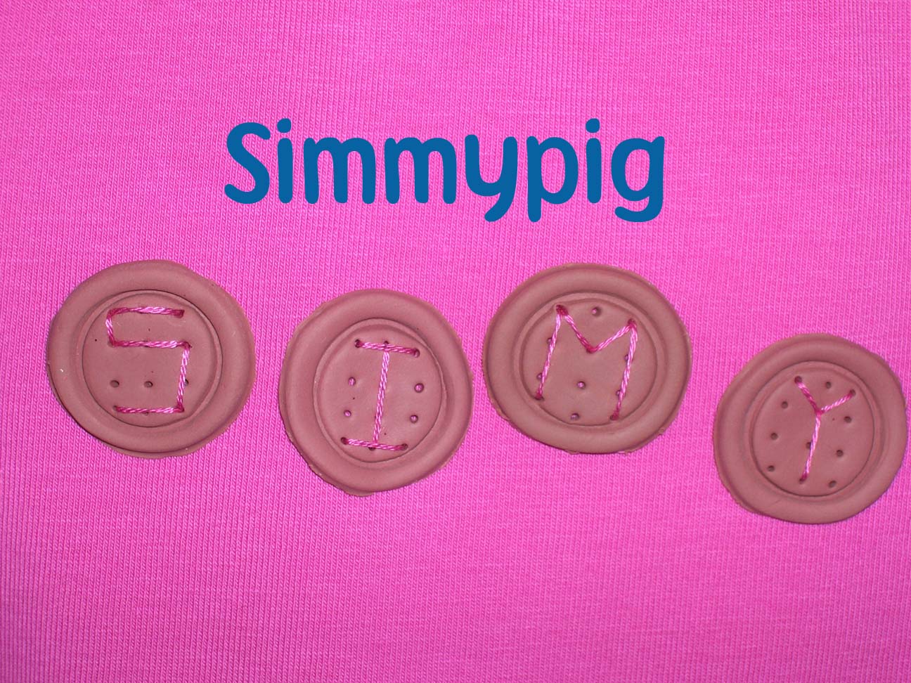 [tshirtbottonnn.jpg]