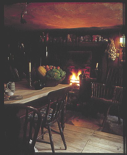 [kitchen+dennis+severs.jpg]