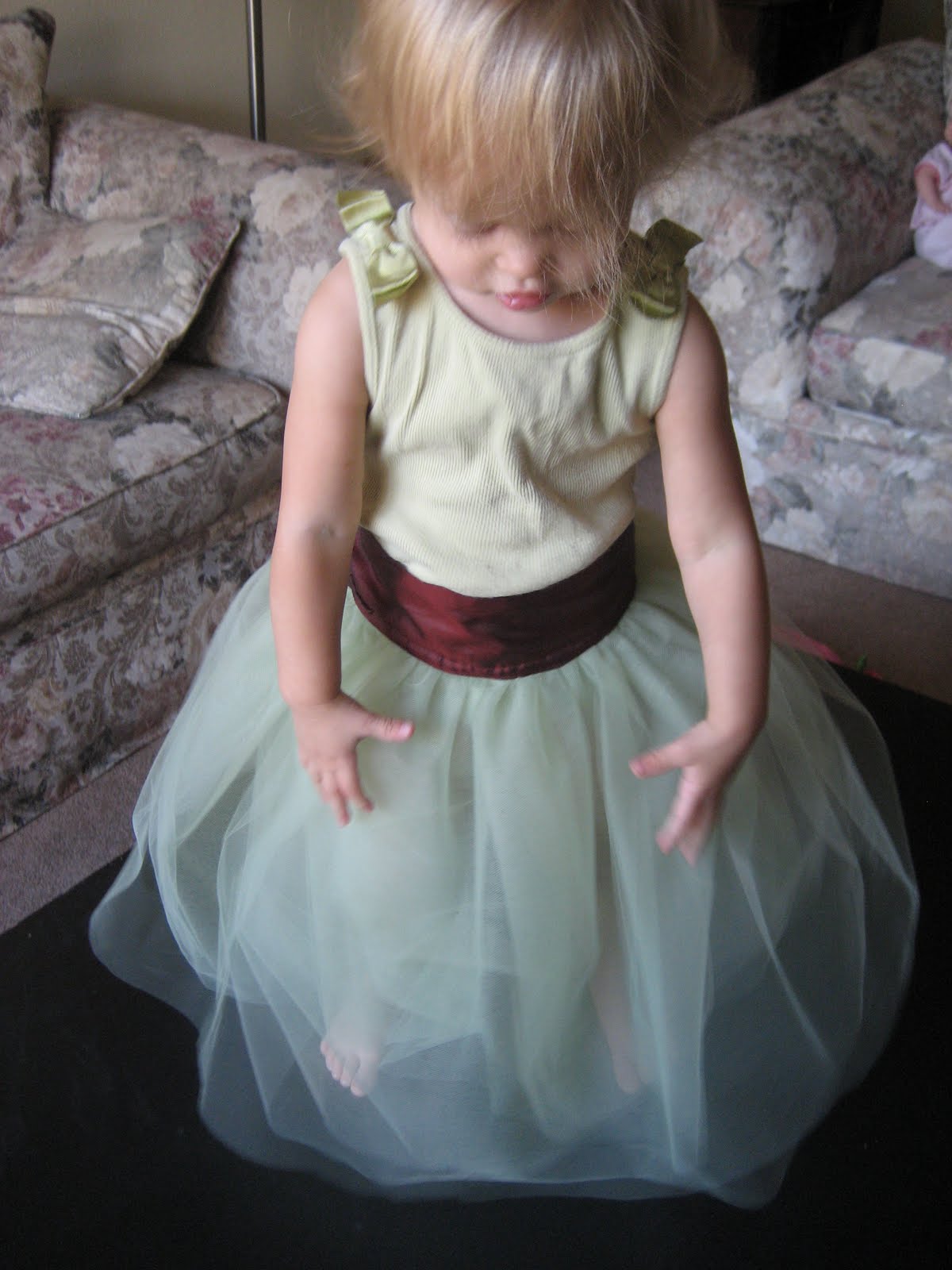 [tutu+038.jpg]