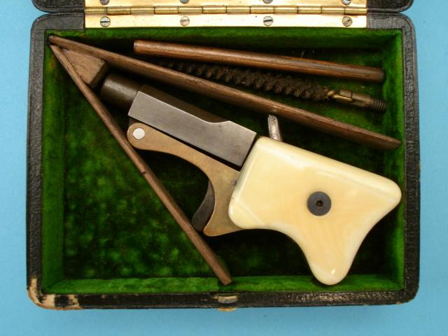 Weapons that make you wonder pistolet+curieux 01 Weapons that make you wonder
