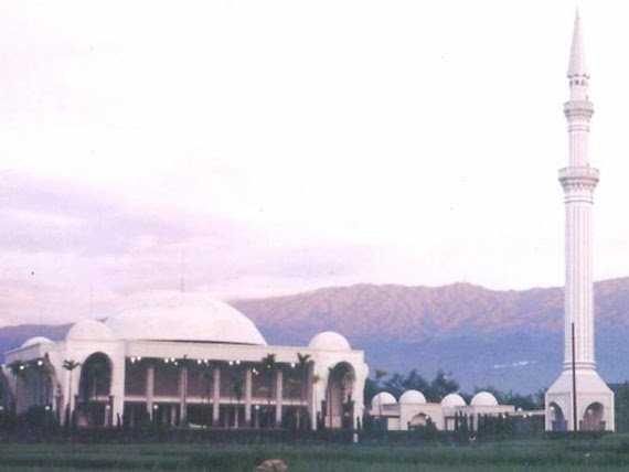 Ritual spiritual para pejabat sebelum pengambilan keputusan negara