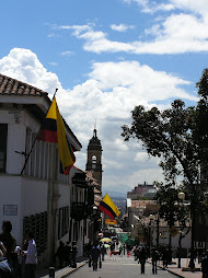 Plaza Bolivar előtt