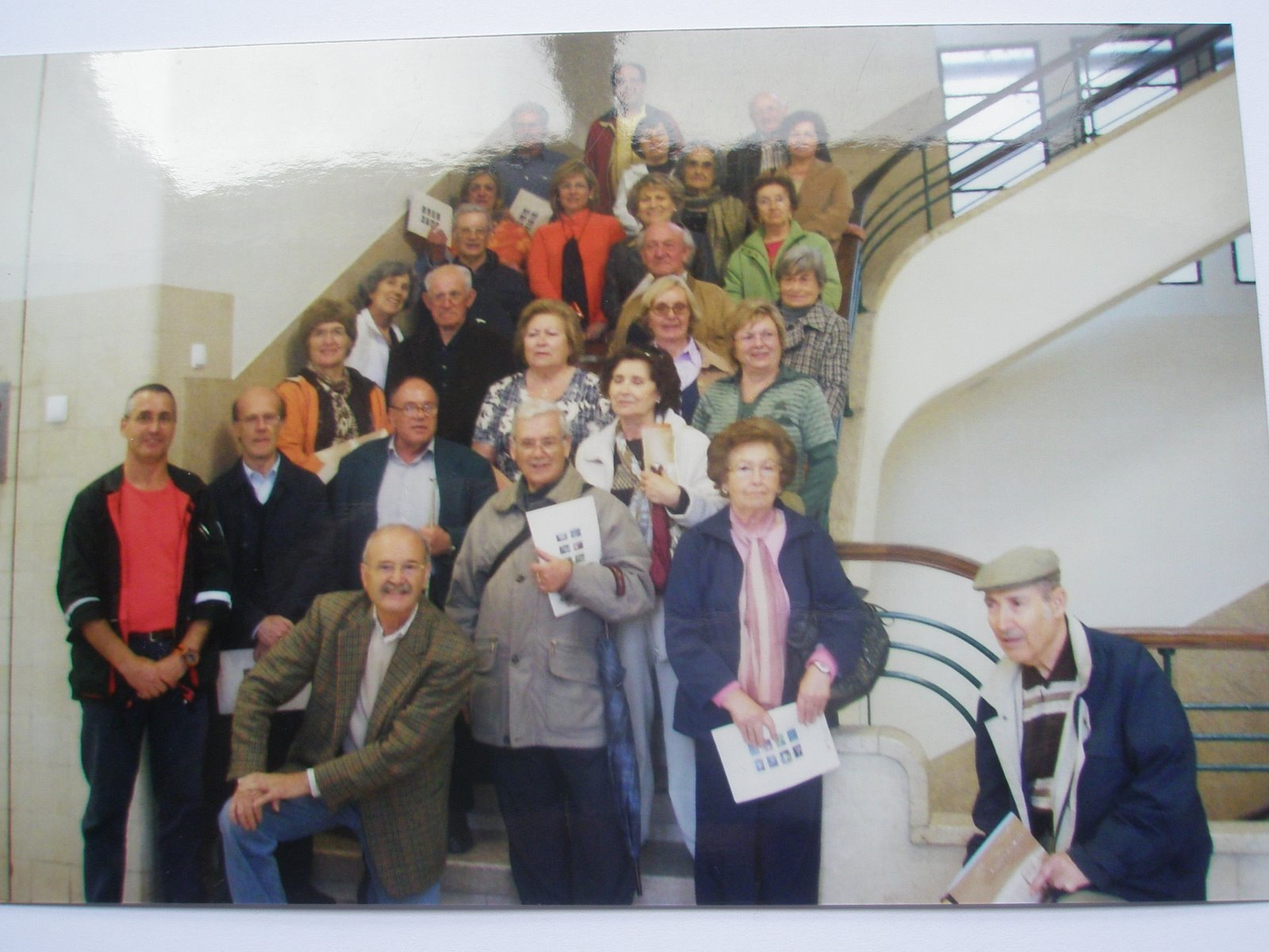 [cast+bode+003.jpg]