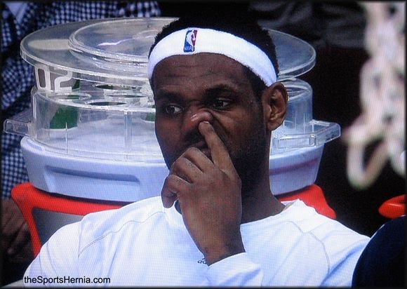 Результат пошуку зображень за запитом "lebron fart"