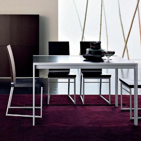 [table_chaises_metal.jpg]