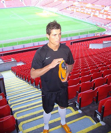 [cr9_cristiano_ronaldo_nike.jpe]
