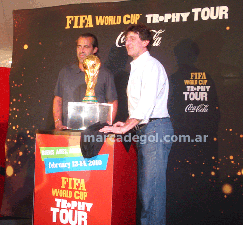 [batista_kempes_copa_fifa.gif]