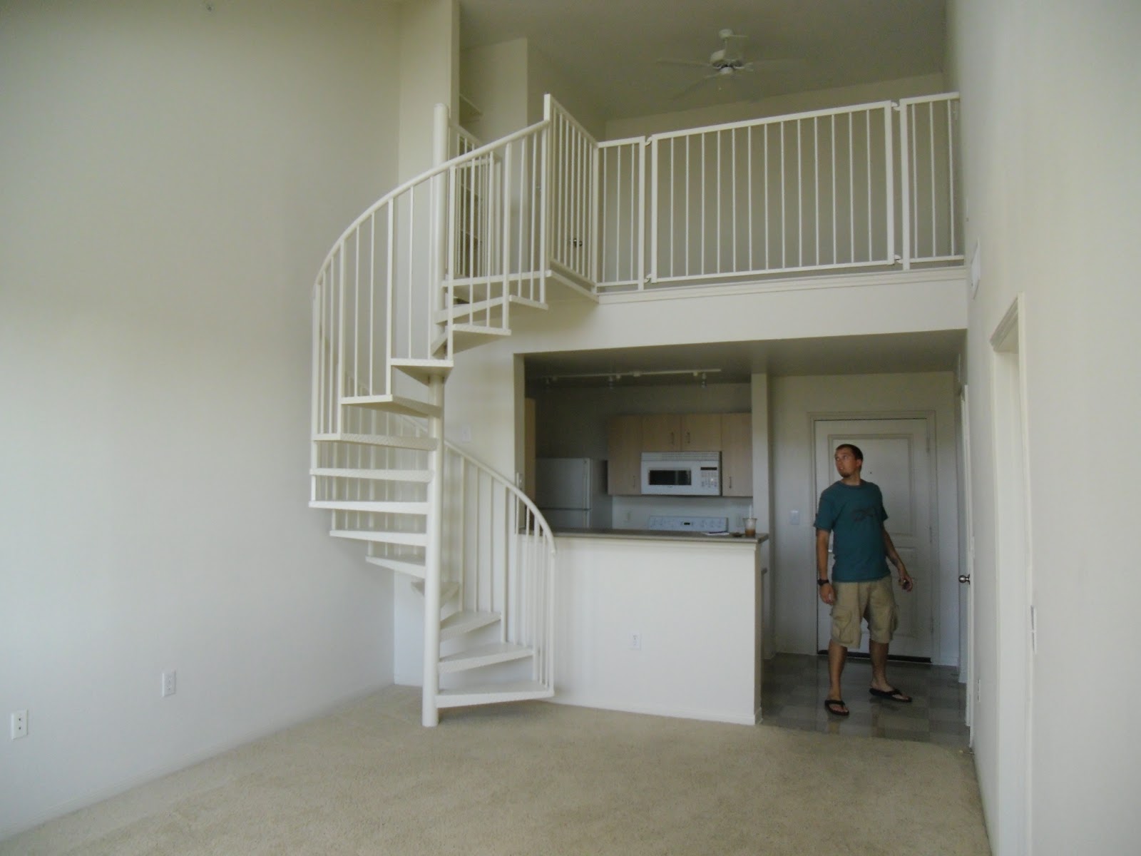 Everything's Bigger In Texas! New (Empty) Apartment