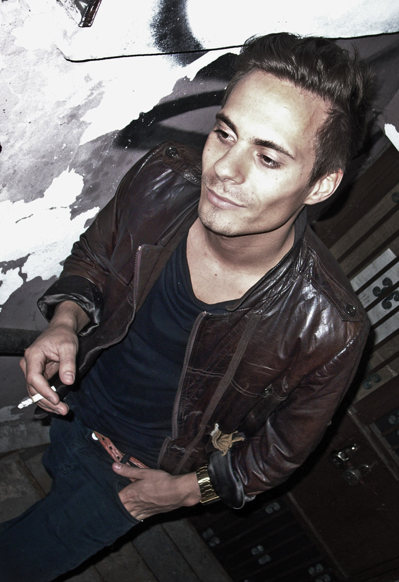 sandie music minute oskar linnros going his own direction sandie music minute oskar linnros going his own direction