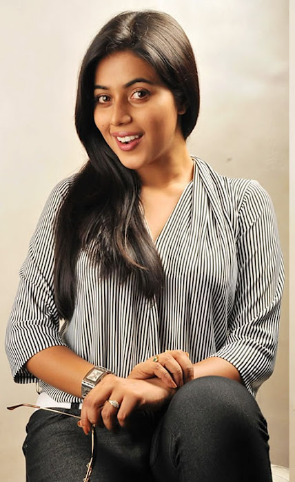 poorna in jeans unseen pics