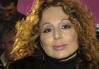 Filha De Berlusconi