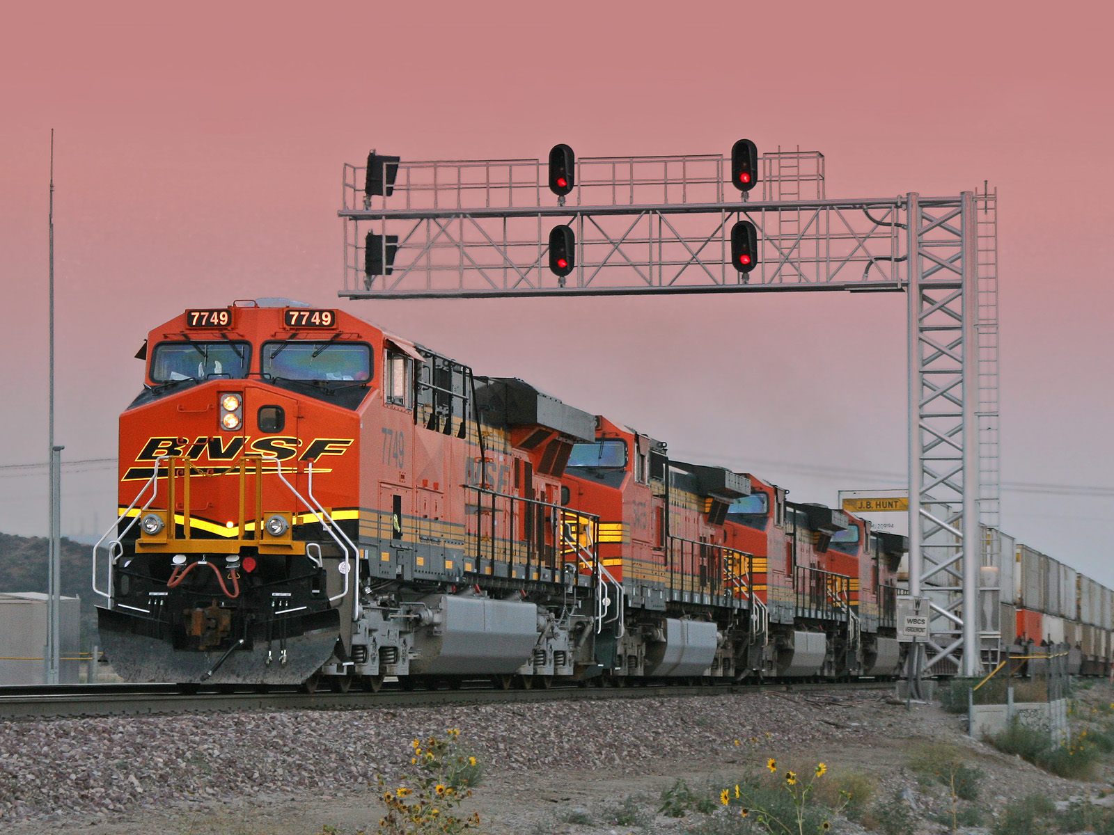 The Railroad Modeler: The BNSF Honors Three Shortline Railroads For 