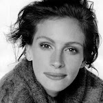 Julia Roberts Knits