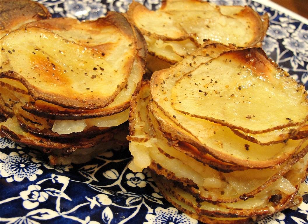 There's always thyme to cook... MuffinPan Potato Gratins