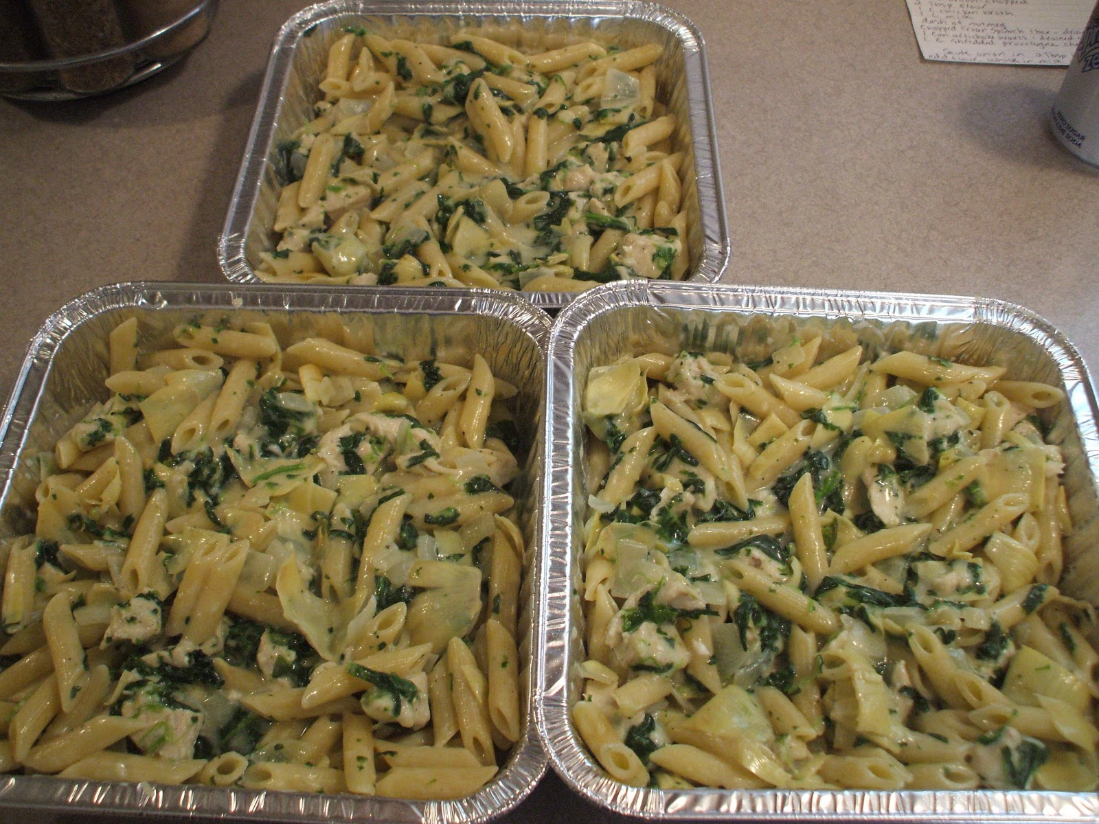 Keeza's Freezer Meals Spinach, Artichoke and Chicken Pasta