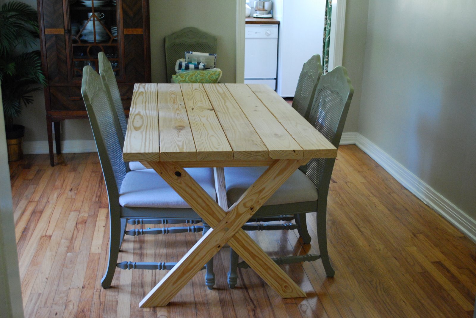 Classic X Picnic Table (No Benches) Ana White