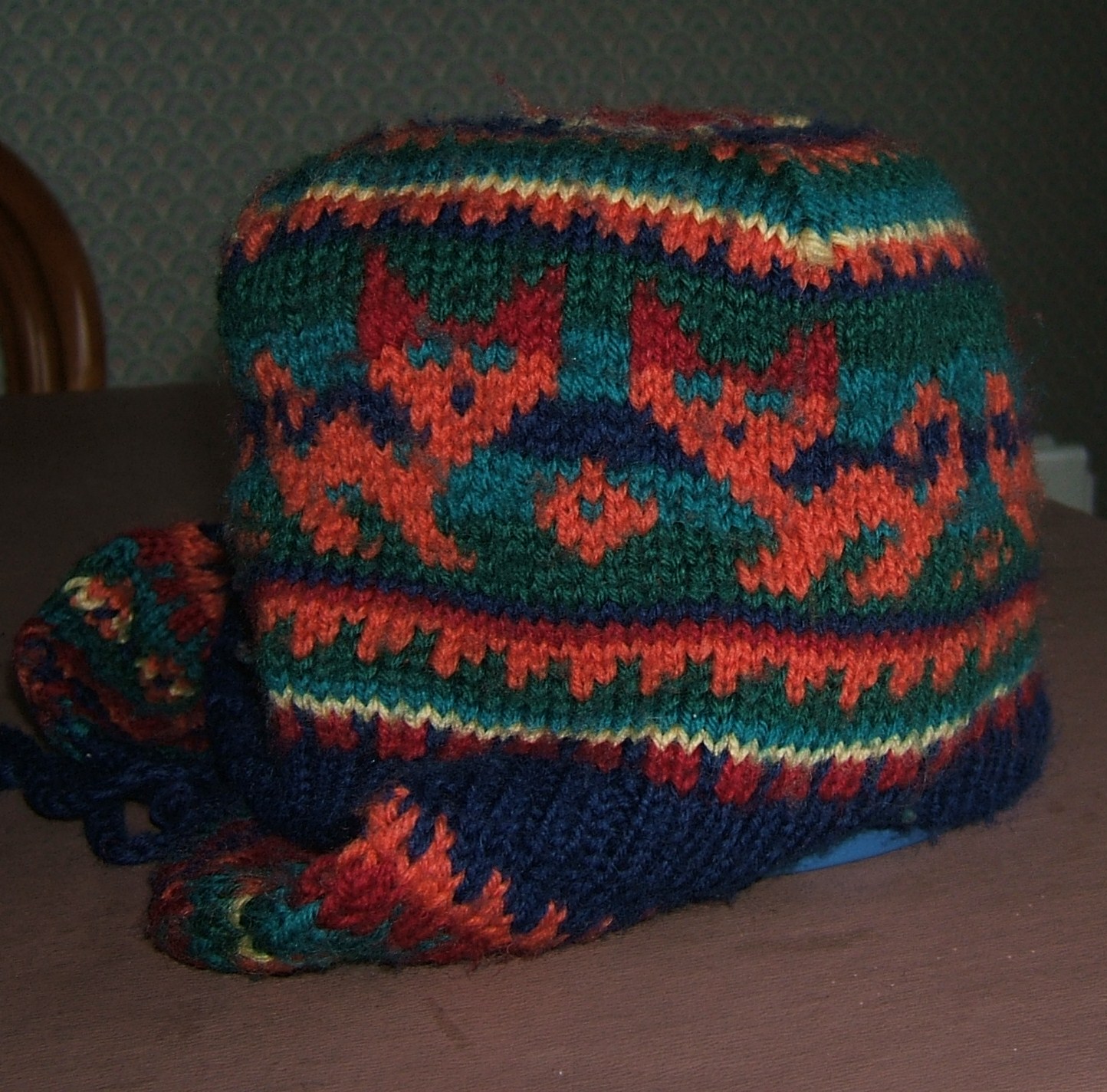 Maryoms Home Page: knitting - childrens fair isle hats