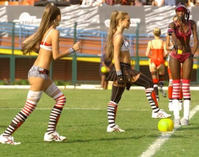 soccer pictures for girls. Soccer Girls - 13Pics