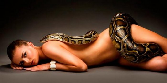 snake-girls-17.jpg