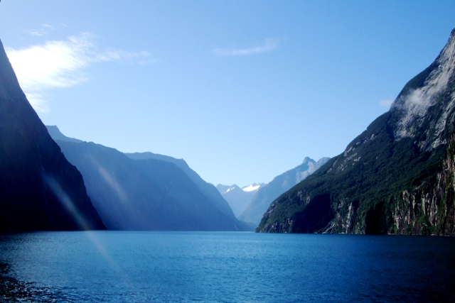 [MilfordSound8.jpg]