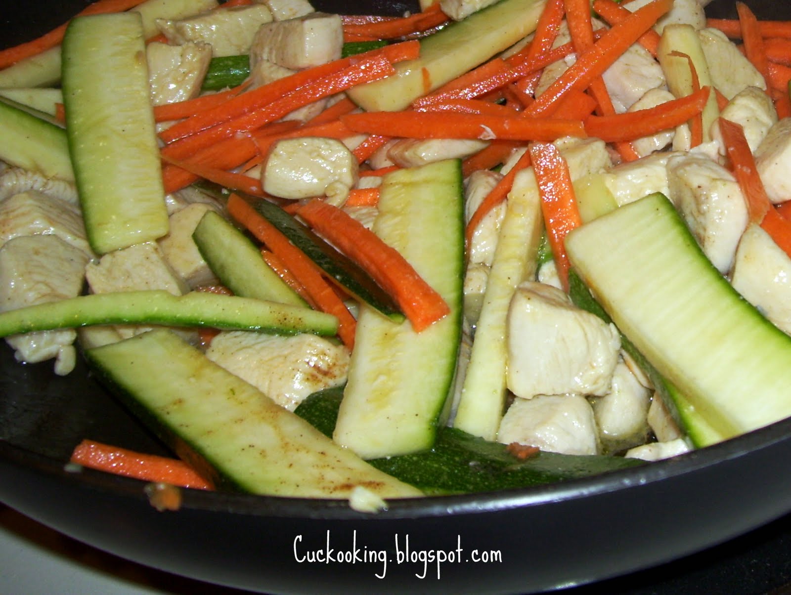 Cooking Creation AsianStyle Chicken, Zucchini and Rice