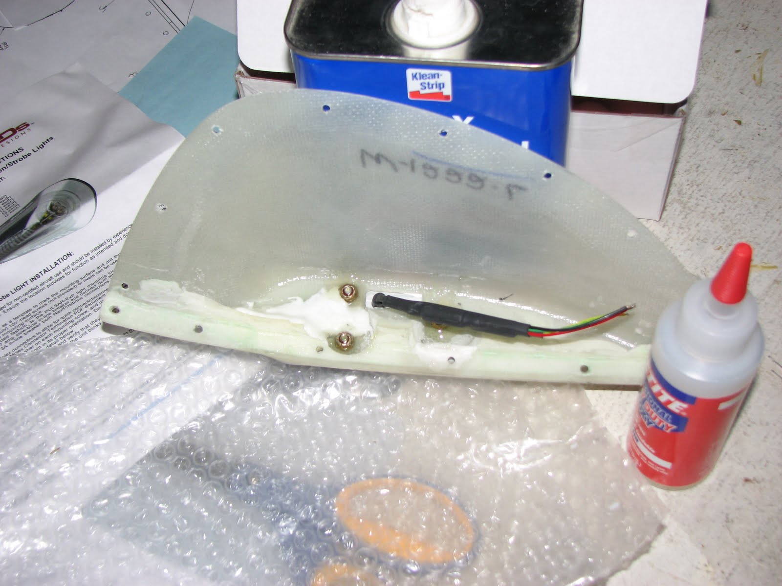 Torsten's RV-12: Nav Light Ready for Wiring