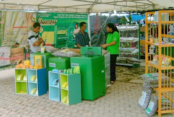 Menularkan Virus Visi Green & Gardening Spirit ! Melalui Pameran