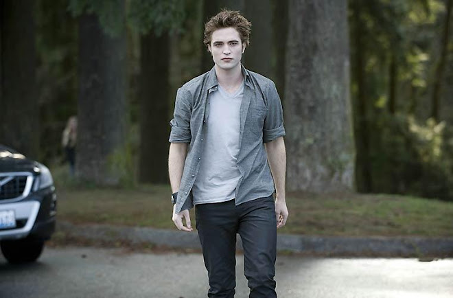 Edward chegando na escola