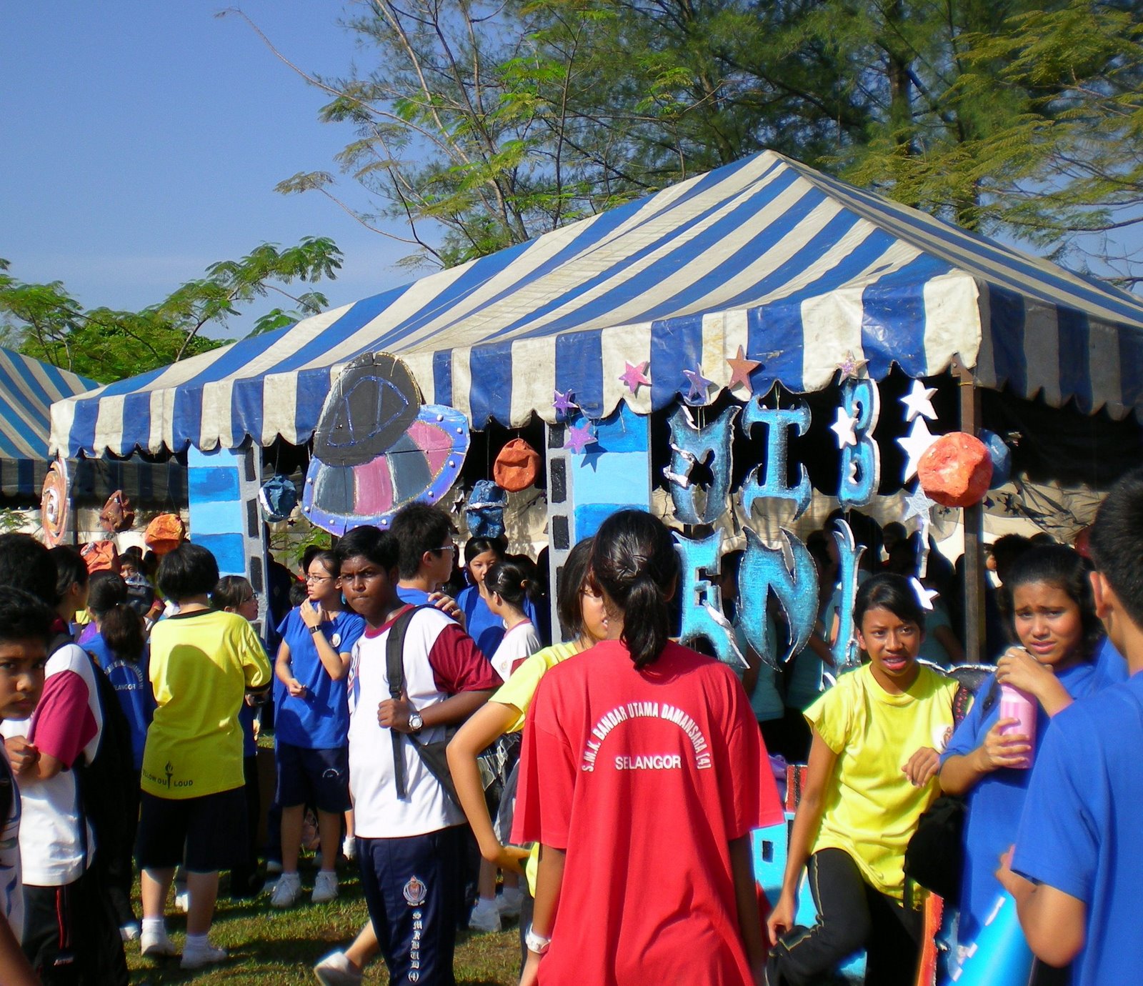 [DSCN2987.jpg]