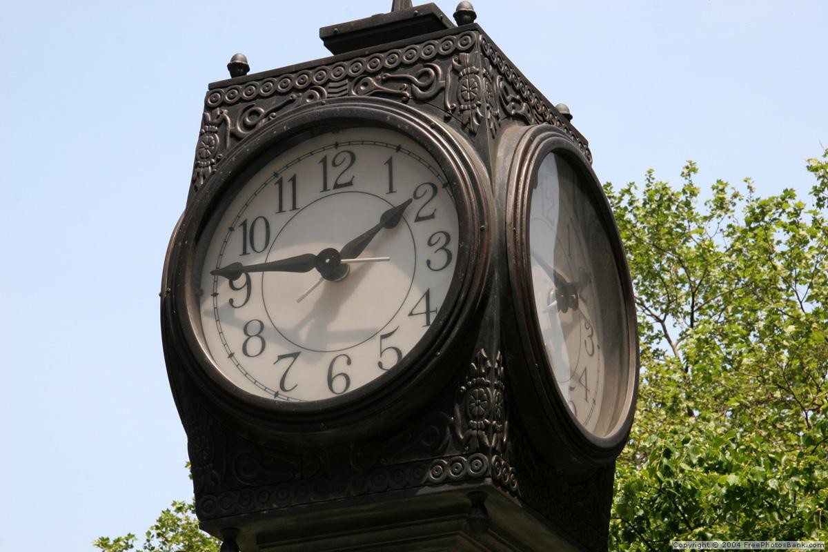 [clock.jpg]