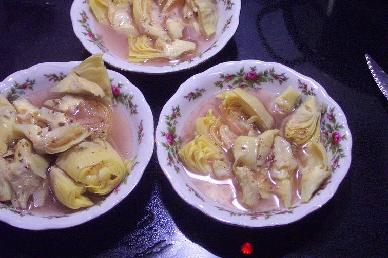 [artichokes.JPG]